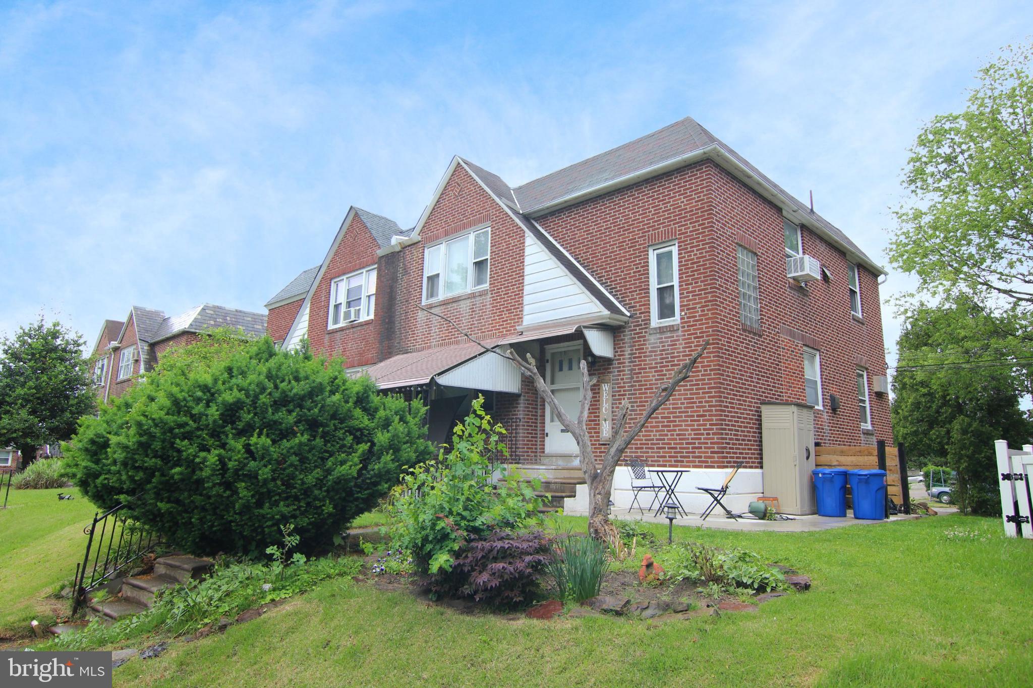 6846 Oxford Avenue Philadelphia, PA 19111 - Photo 1 of 10