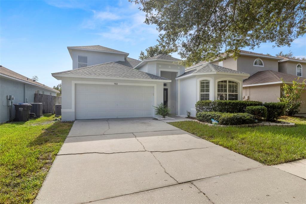 9818 White Barn Way Riverview, FL 33569 - Photo 1 of 34 Pool Home w/4 Bedrooms 3 Full Bathrooms!